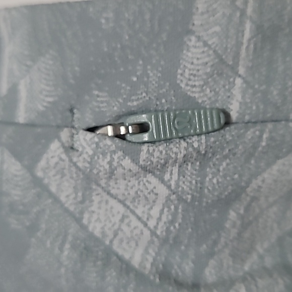 Lululemon Athletica Mint Green Swift Speed High-Rise Shorts W7CCDS Size 4 - Picture 5 of 13